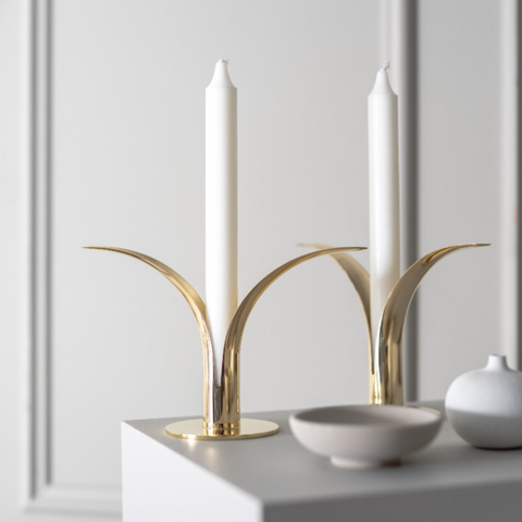 The Lily Candle Holder